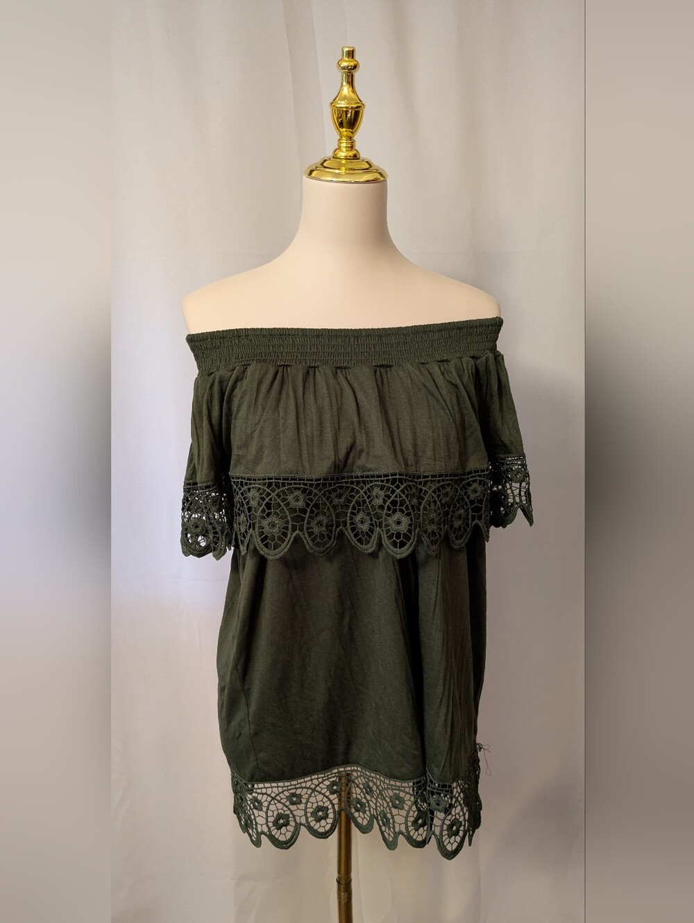 Madison Off-Shoulder Olive Green Women's Top with Crochet Trim NWT